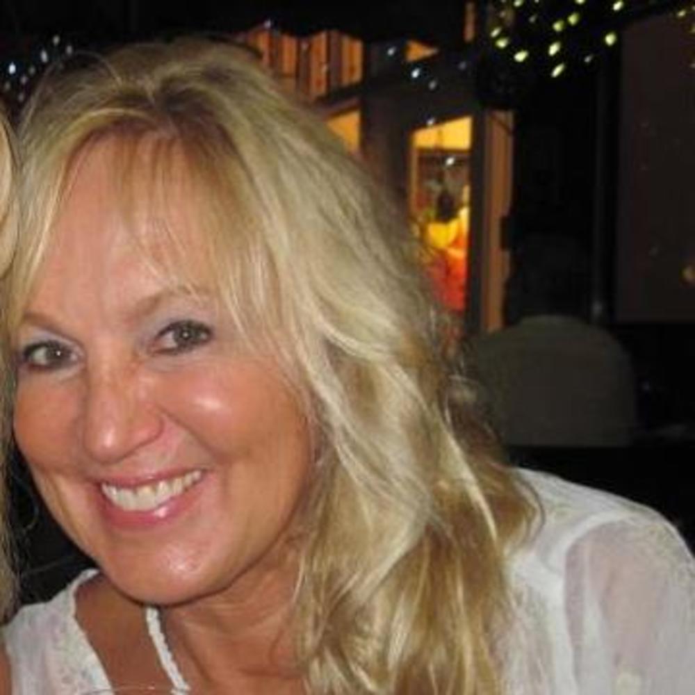 Meet your Posher, Debra